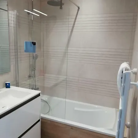 De La 3* La Chaume
